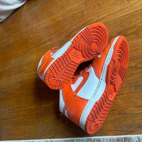 Orange Nike Dunks Hightop - Picture 6 of 7